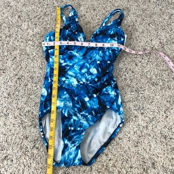 🆕 Coastal Blue tie dye padded one piece sw… - Picture 6 of 11